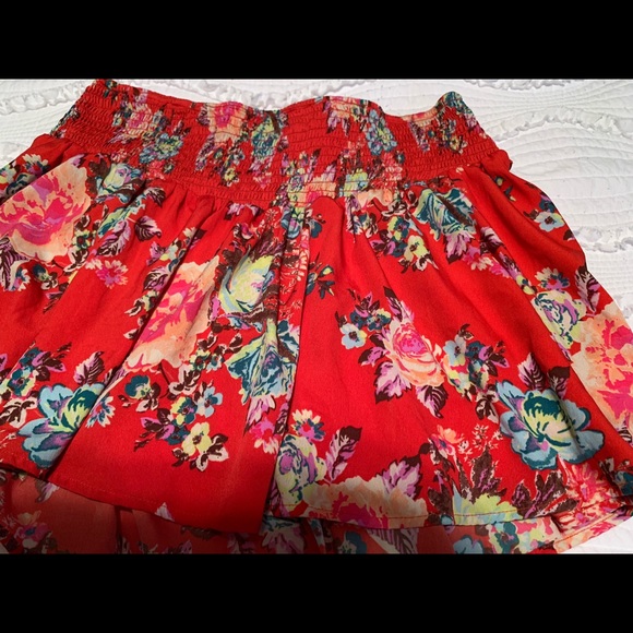 Roxy Juniors Red Flower Skirt - Picture 2 of 7